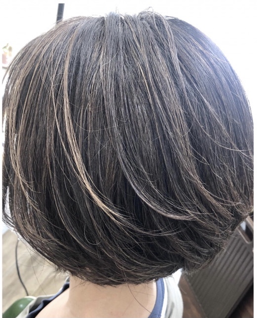 川崎市の美容院”hair green”のデザインカラーハイライト