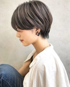 川崎市の美容院”hair green”のアッシュカラーショート